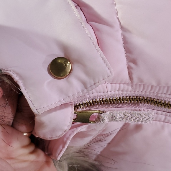 H&M pink Padded fur hood vest size 4-6y - Picture 10 of 16